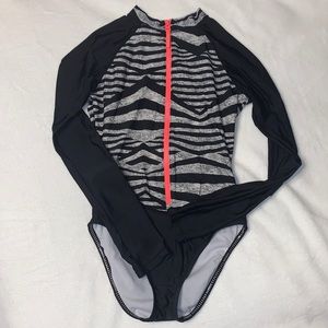 Women Speedo size small swimsuit one piece long sleeves